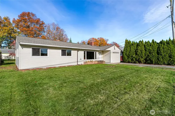 Lynden, WA 98264,1510 E Street