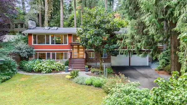 Beaux Arts, WA 98004,2705 107th AVE SE