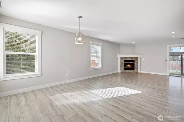 Puyallup, WA 98375,9547 187th Street Ct E