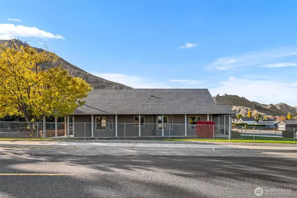 Wenatchee, WA 98801,537 Chrisand LN