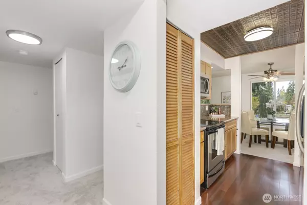 Everett, WA 98203,615 75th ST SE #C49