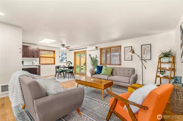 Everett, WA 98204,1701 104th PL SW