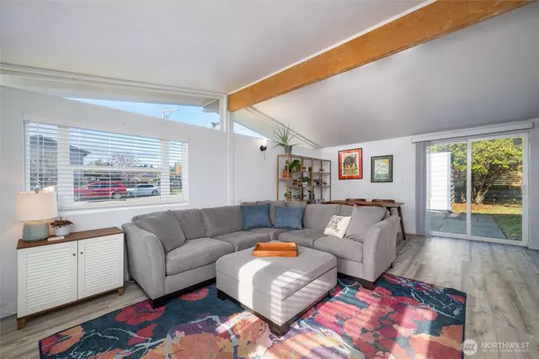 Ferndale, WA 98248,5824 Birch DR