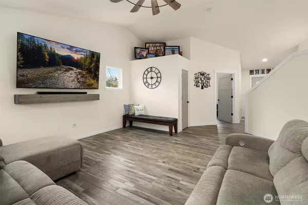 Sultan, WA 98294,406 8th ST