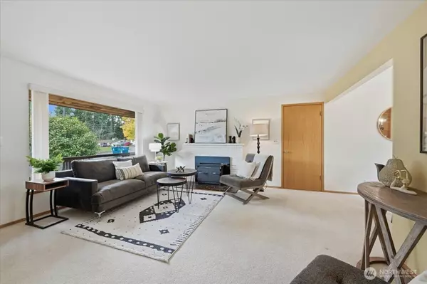 Lynnwood, WA 98037,17705 58th PL W