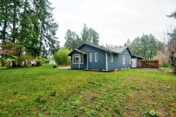 Olympia, WA 98516,5643 Red Alder DR NE