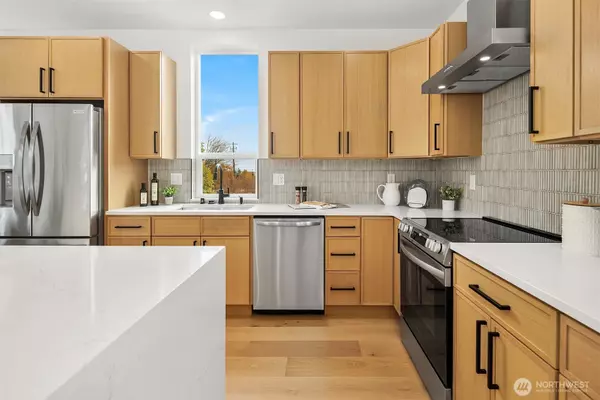 Seattle, WA 98122,723 18th AVE