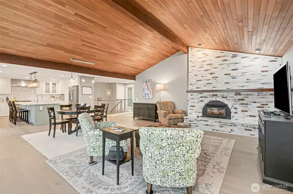 Federal Way, WA 98003,522 S 288th LN