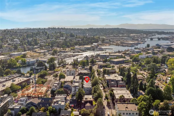 Seattle, WA 98107,105 E NW 39th ST