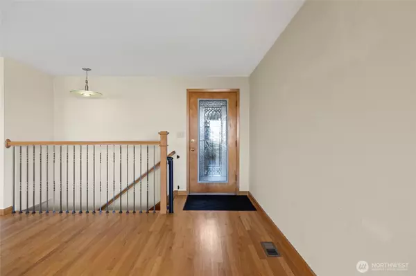 Anacortes, WA 98221,1307 26th ST