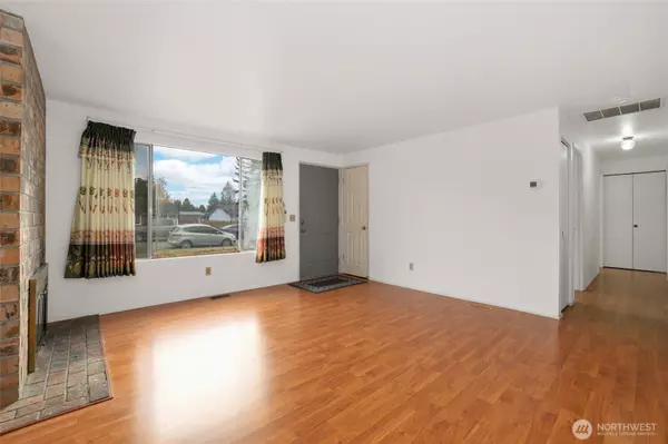 Kent, WA 98030,11824 SE 253rd ST