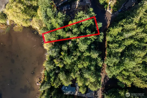 Anderson Island, WA 98303,11104 Matthews WAY