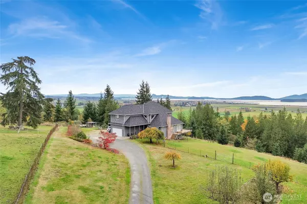 16204 Lookout LN,  Bow,  WA 98232