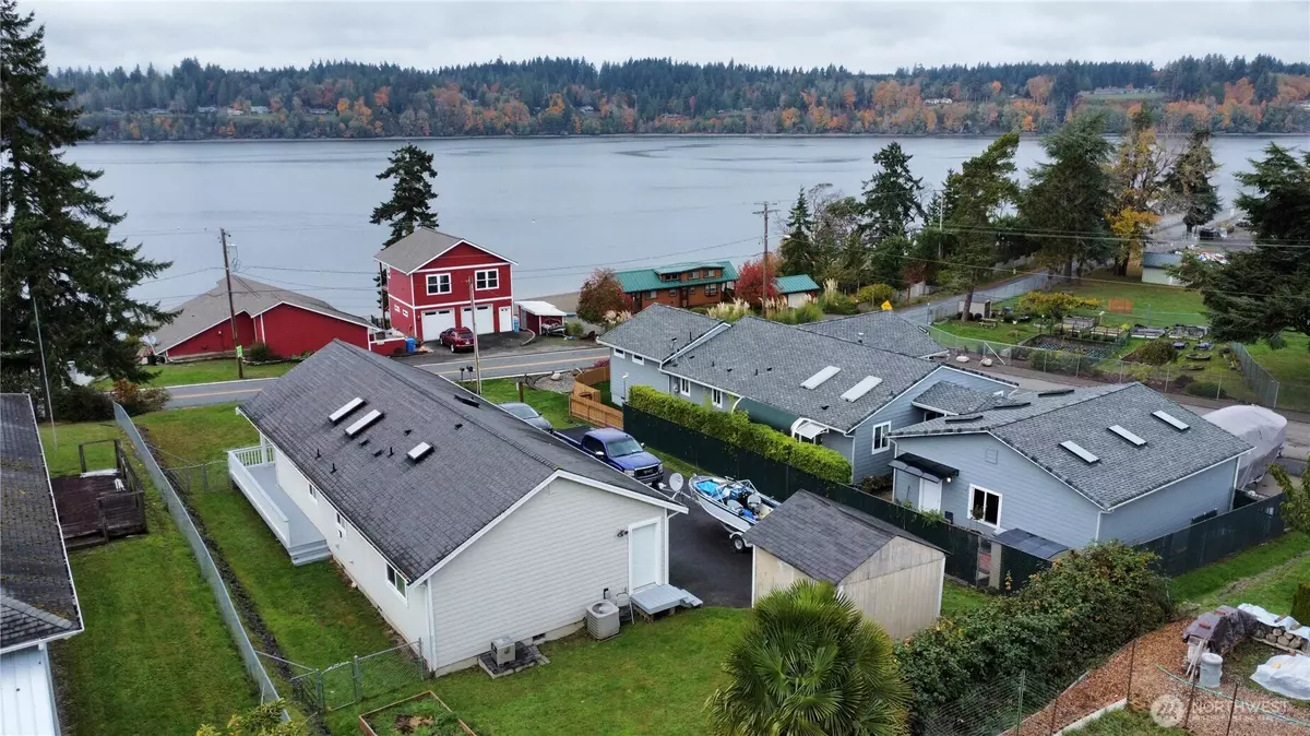 Olympia, WA 98502,10216 Steamboat Island RD NW