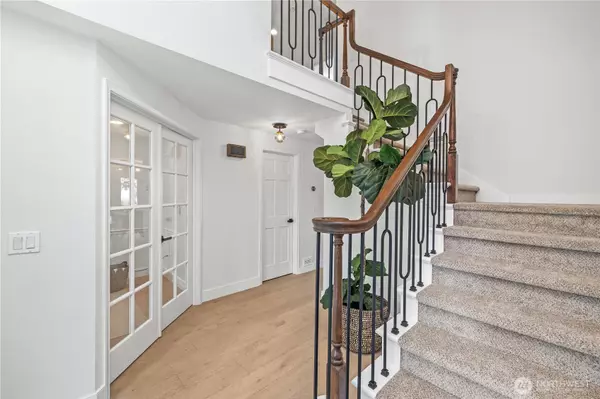 Black Diamond, WA 98010,22314 SE 290th ST