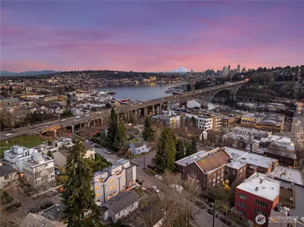 Seattle, WA 98103,3605 Linden AVE N