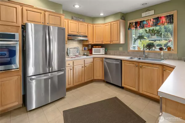 Cle Elum, WA 98922,911 Westside RD