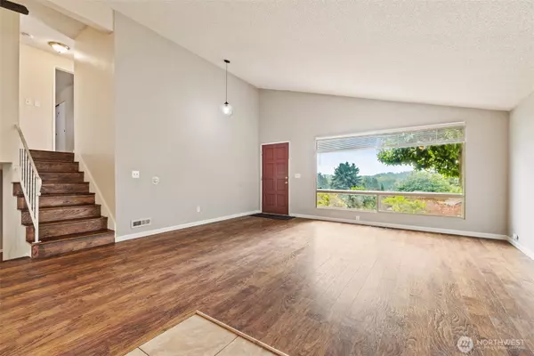 Kirkland, WA 98034,9754 NE 134th PL