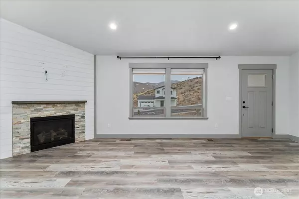 Entiat, WA 98822,9978 Saska Way