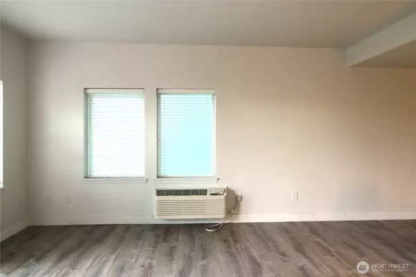 Ocean Shores, WA 98569,1335 Ocean Shores BLVD SW #S14