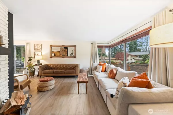 Renton, WA 98059,14408 141st PL SE