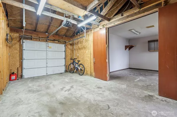 Tacoma, WA 98409,6621 S Montgomery ST