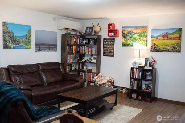 Kittitas, WA 98934,604 N Spokane St