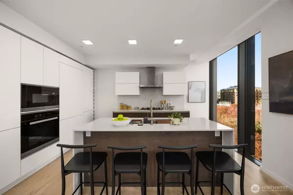 Bellevue, WA 98004,999 110th AVE NE #500