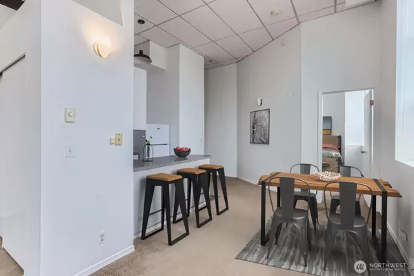 Seattle, WA 98122,417 E Pine ST #309