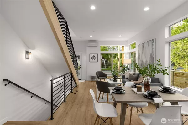 Seattle, WA 98103,1203 H N Allen PL