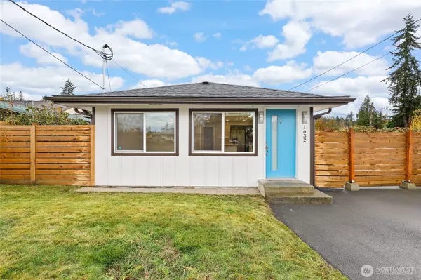 1632 SE Salmonberry RD, Port Orchard, WA 98366