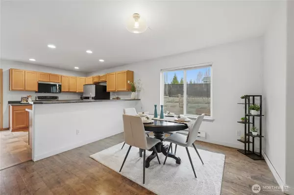 Lake Stevens, WA 98258,2504 103rd DR SE