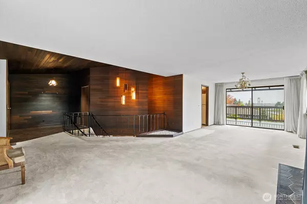 Tacoma, WA 98406,1808 Lenore DR