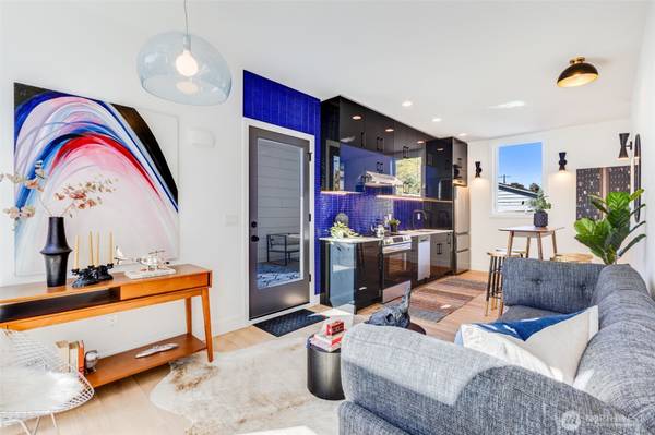 4706 S Morgan ST, Seattle, WA 98118