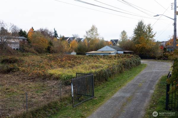 30 XX S Dakota ST, Seattle, WA 98108