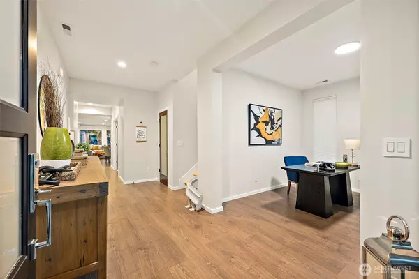 Bonney Lake, WA 98391,14603 Overlook DR E