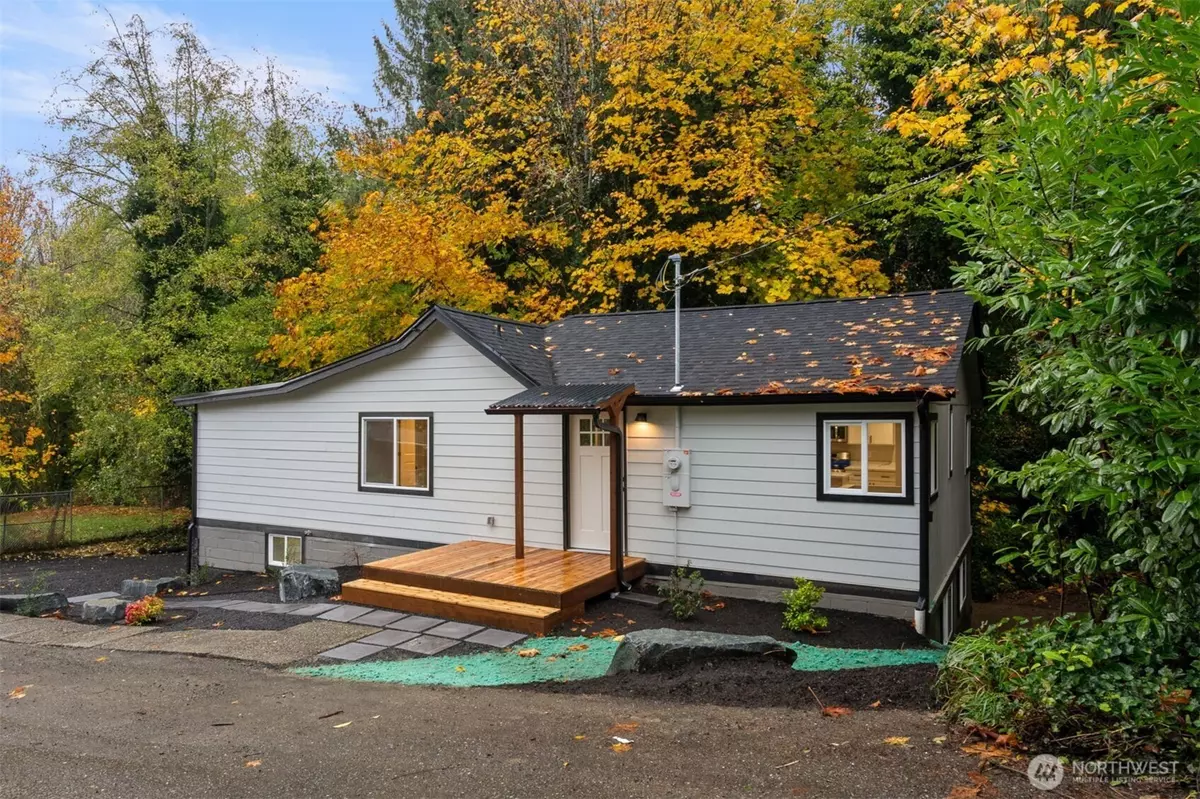 Port Orchard, WA 98366,1032 Garrison AVE