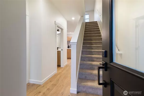 Bellingham, WA 98226,4231 Ambrosia LN