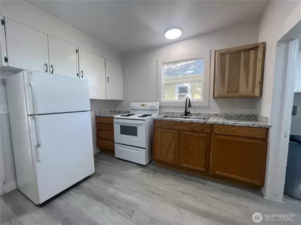 Wenatchee, WA 98801,98801 303 Methow