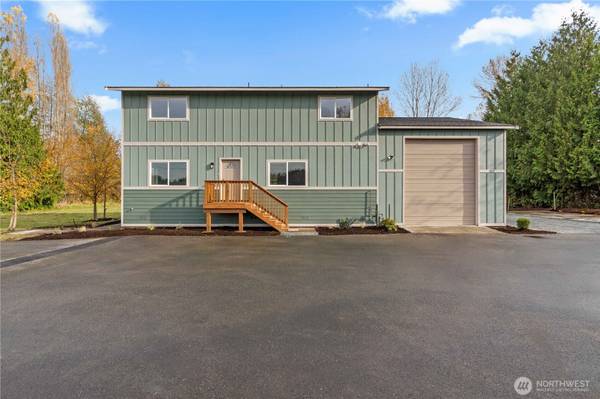907 Orting Kapowsin HWY E, Orting, WA 98360