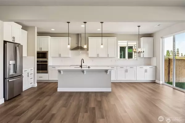 Puyallup, WA 98374,13907 180th ST E #38