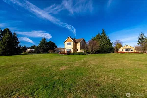 Lummi Island, WA 98262,4065 Sunny Hill LN