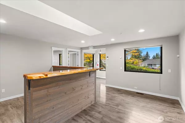 Mukilteo, WA 98275,8425 44th AVE W