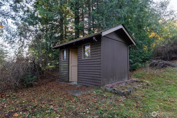 Camano Island, WA 98282,921 S Margie Ann DR