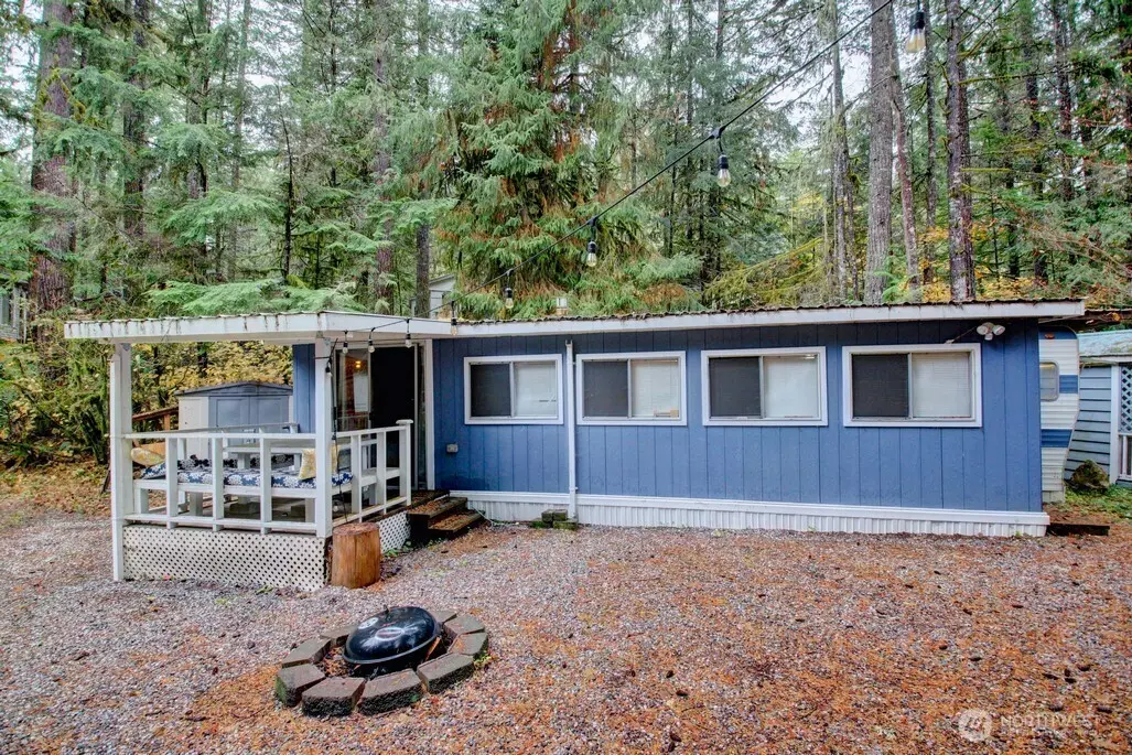 Deming, WA 98244,244 Schinn Canyon CT