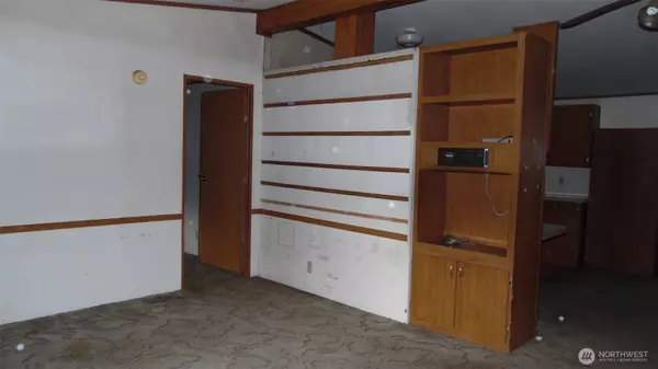 Morton, WA 98356,973 Davis Lake RD