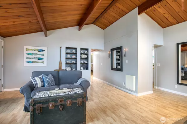 Ocean Shores, WA 98569,140 Jib ST NW