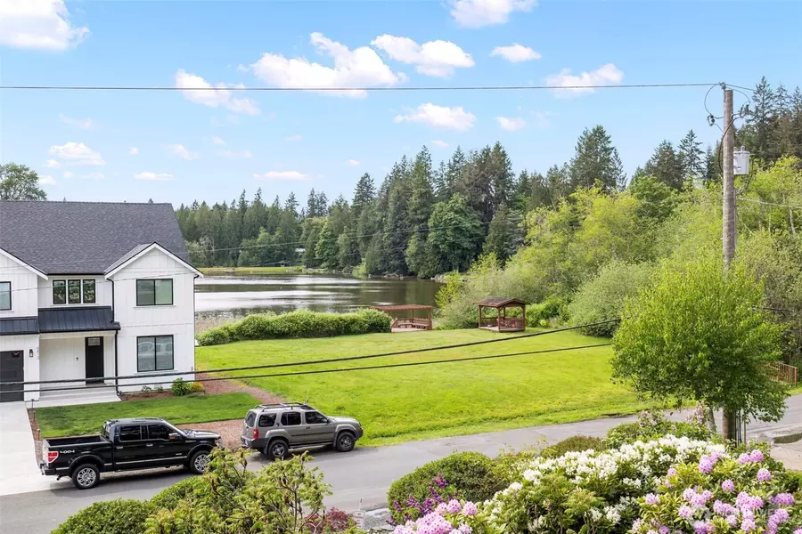 6813 82nd AVE NW, Gig Harbor, WA 98335