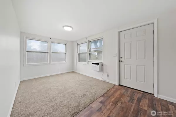 Soap Lake, WA 98851,19160 NW Franklin ST