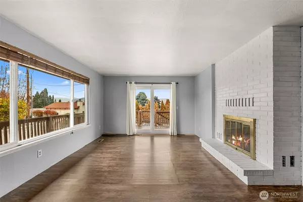 East Wenatchee, WA 98802,3010 NW Cascade AVE